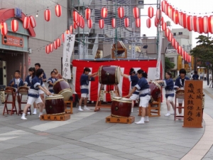 駅前盆踊りイベント Photo1